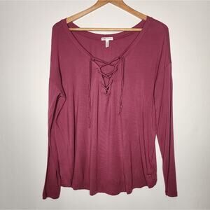 🌻3 for $18 VS PINK Laced Front Long Sleeve T Shirt